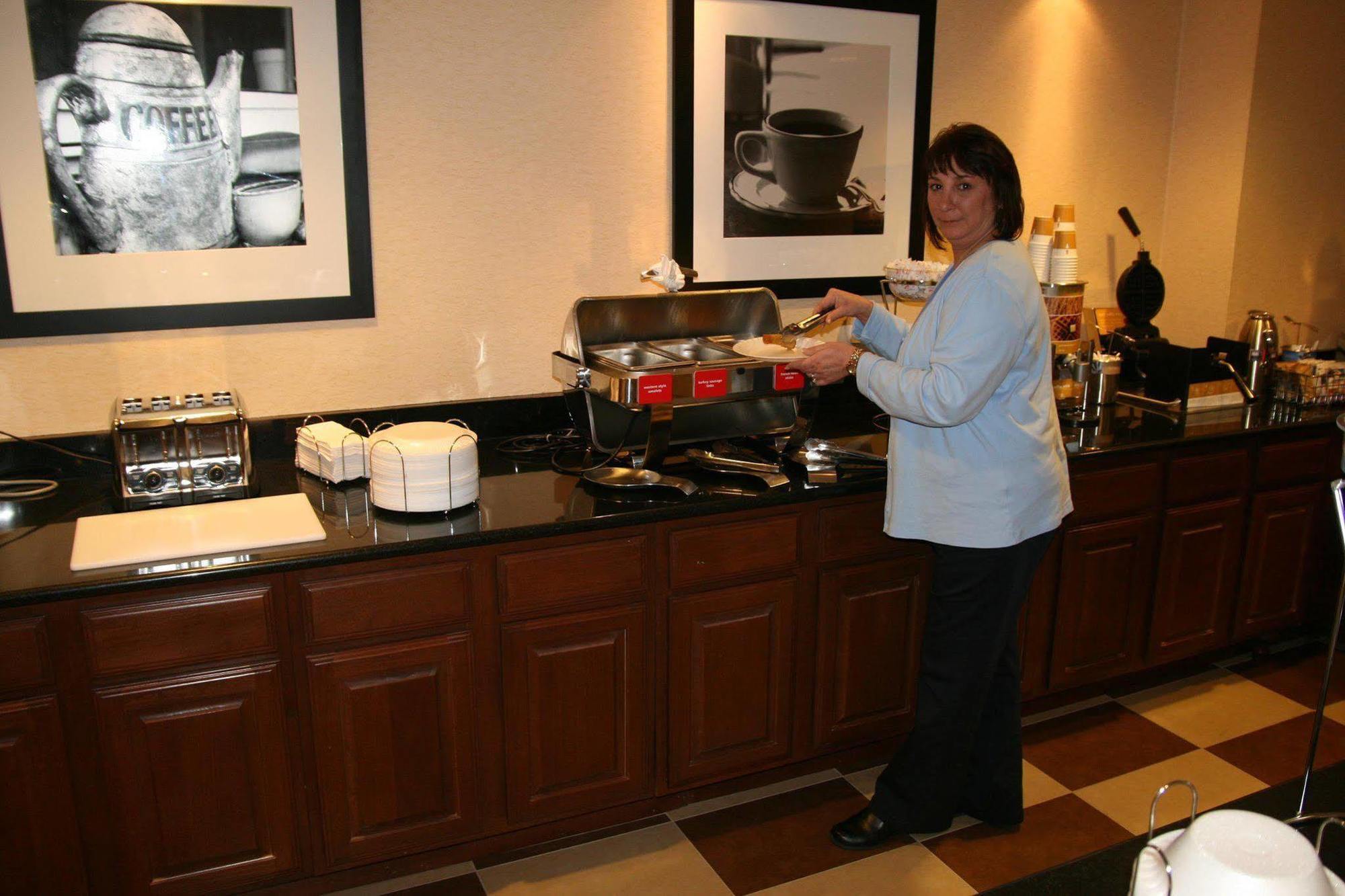 Hampton Inn & Suites Morgan City Restaurang bild